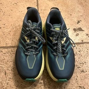 HOKA women’s Speedgoat 4 running shoes
